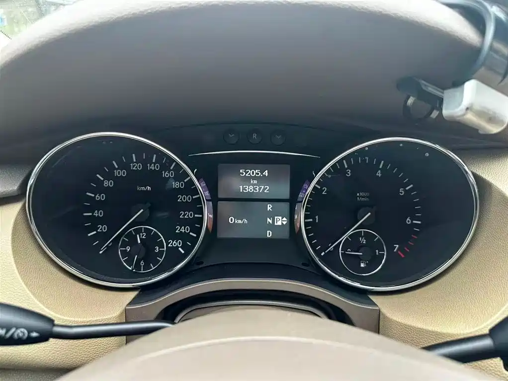 Mercedes-Benz Mercedes-Benz R-Class 2007 R 350 L 4MATIC 2010 - thumbnail 21