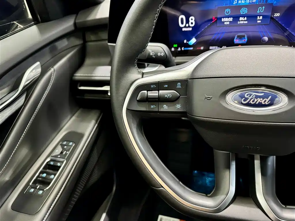 Ford Ford Edge 2025 Model Edge L 2.0T EcoBoost FWD Seven-Seat Luxury Edition 2025 - thumbnail 16