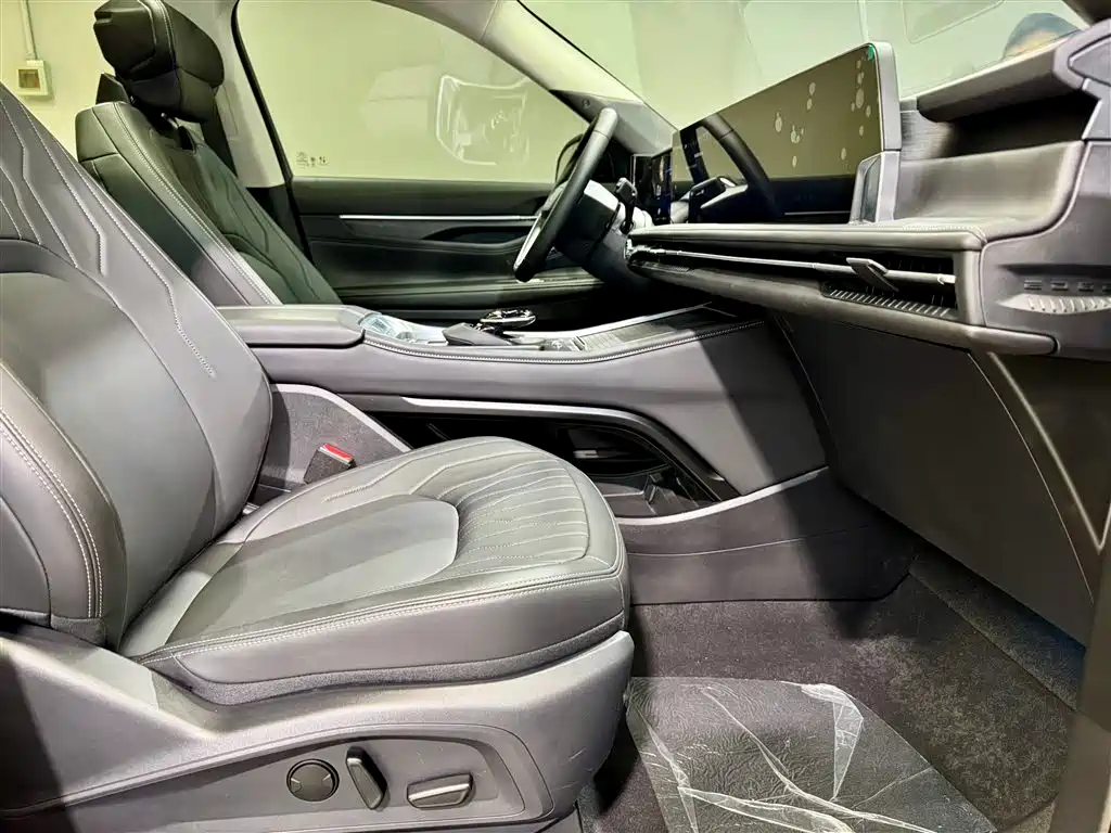 Ford Ford Edge 2025 Model Edge L 2.0T EcoBoost FWD Seven-Seat Luxury Edition 2025 - thumbnail 20