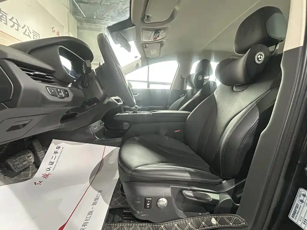 Hongqi Hongqi E-QM5 2023 Model Year Facelift Base Mobility Edition 2024 - thumbnail 8