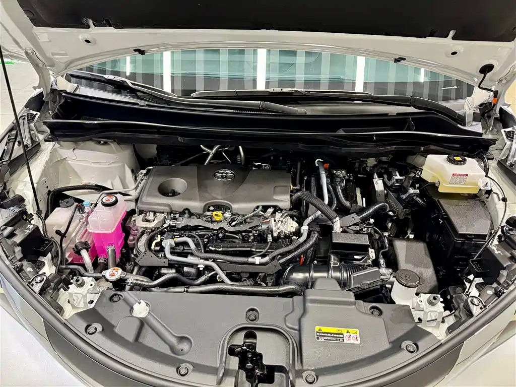 Toyota Toyota Granvia 2024 Model 2.5L Hybrid Comfort Edition 2024 - thumbnail 11