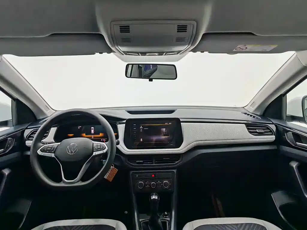 Volkswagen Tharu 2025 New Sharp 1.5L Sharp Edition 2025 - thumbnail 10