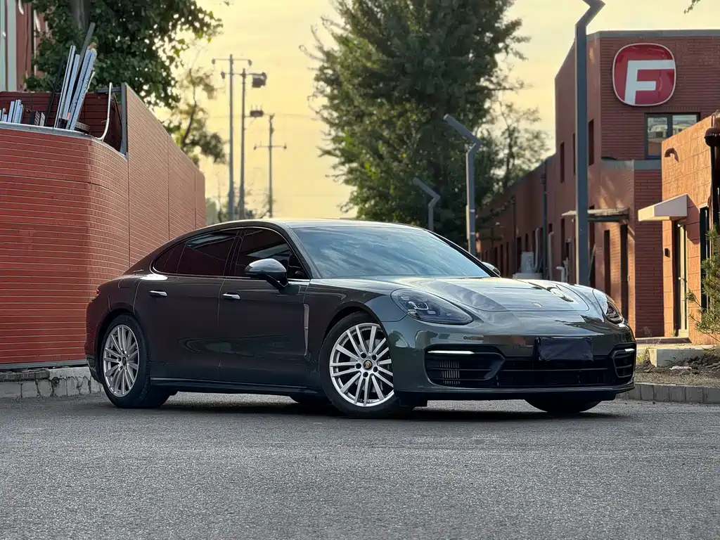 Porsche Porsche Panamera 2023 Panamera 4 Executive Long Wheelbase 2.9T 2024 - thumbnail 3