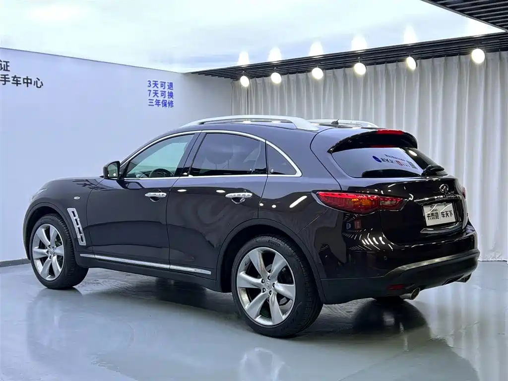 Infiniti Infiniti FX 2011 FX35 Journey Edition 2012 - thumbnail 4
