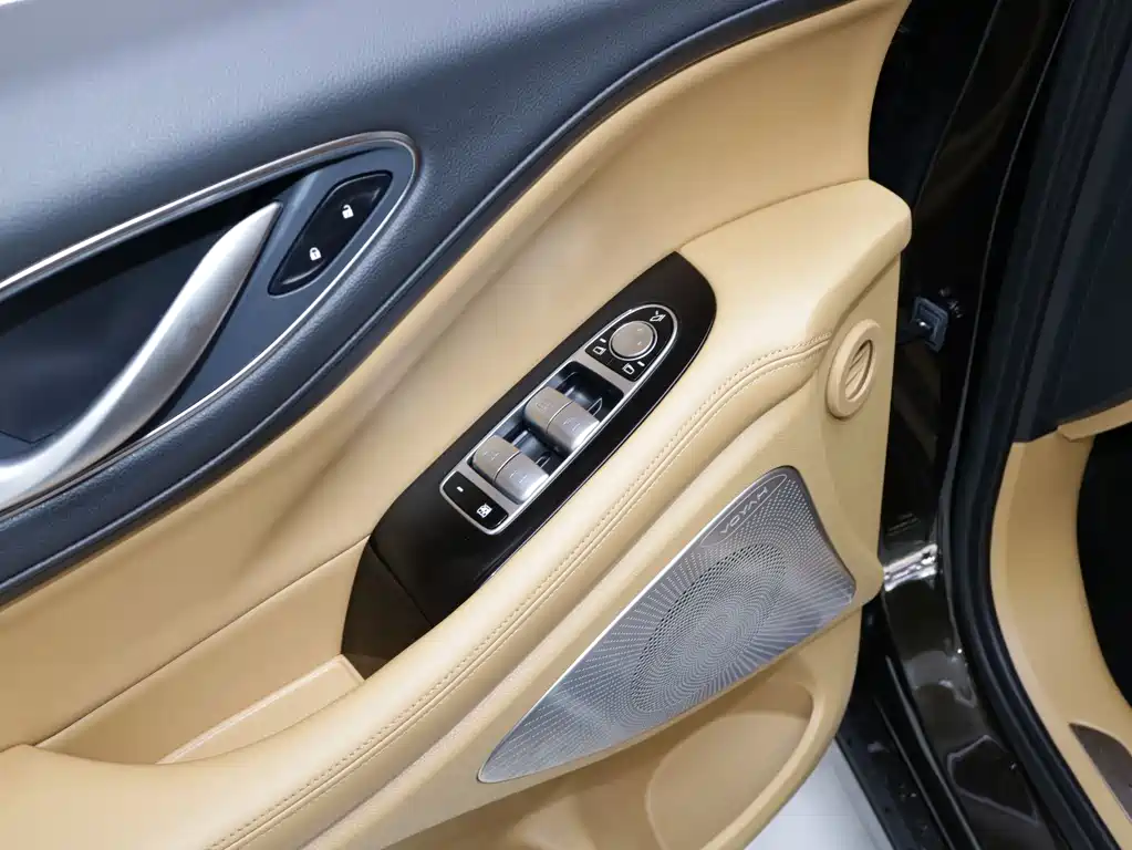 Lantu Automobile Lantu Dreamer 2025 PHEV AWD Flagship Kunpeng Edition 2024 - thumbnail 6