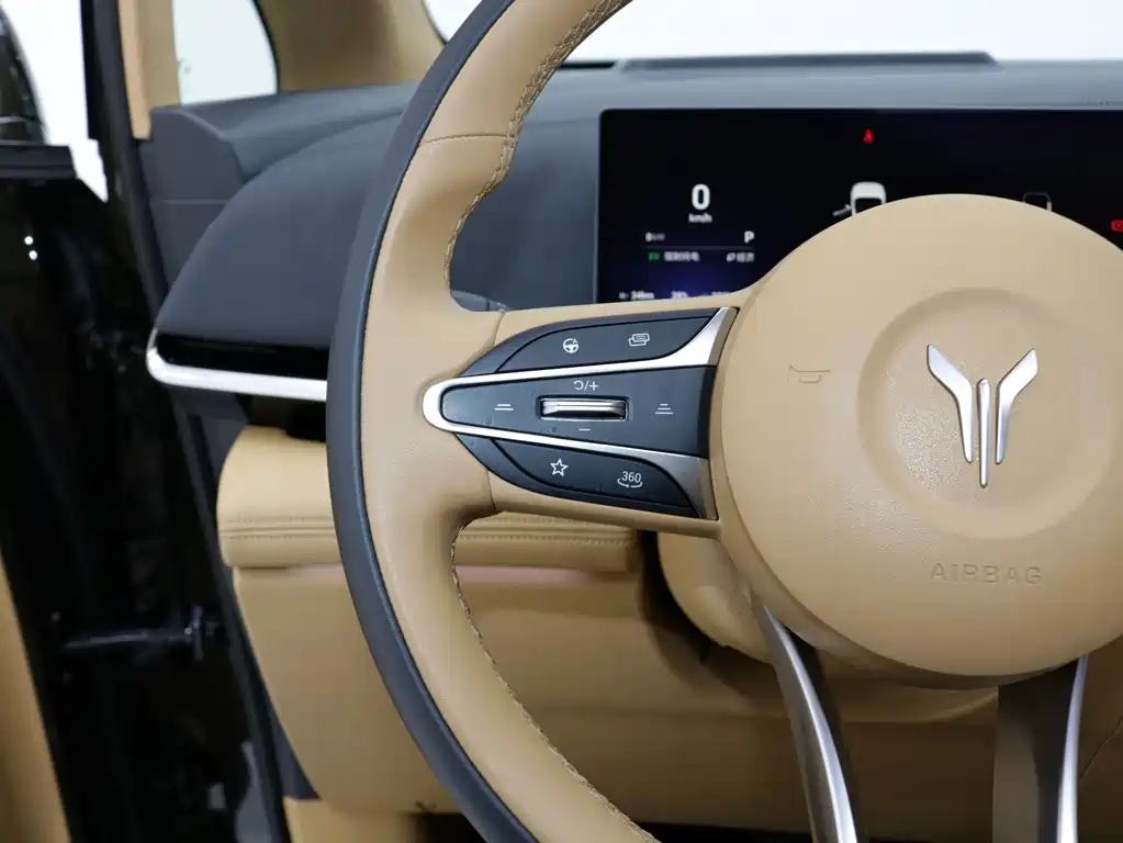 Lantu Automobile Lantu Dreamer 2025 PHEV AWD Flagship Kunpeng Edition 2024 - thumbnail 12