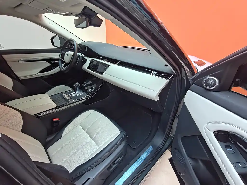Land Rover Range Rover Evoque 2021 L 249PS R-Dynamic First Edition 2021 - thumbnail 21
