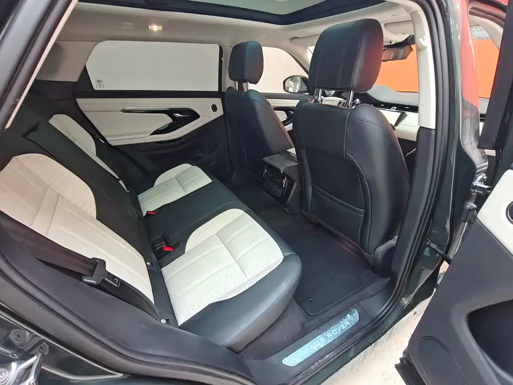 Land Rover Range Rover Evoque 2021 L 249PS R-Dynamic First Edition 2021 - thumbnail 22