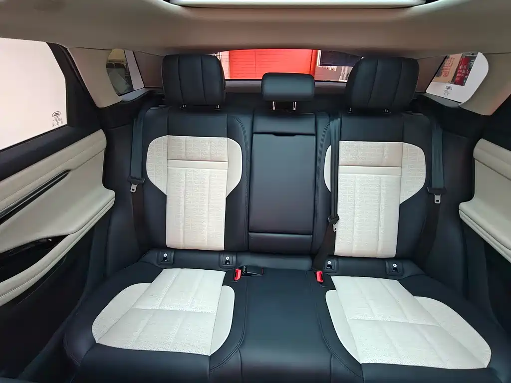 Land Rover Range Rover Evoque 2021 L 249PS R-Dynamic First Edition 2021 - thumbnail 28