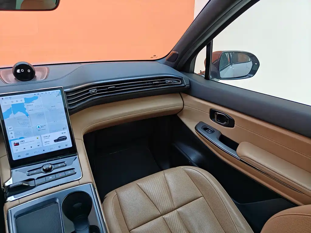 NIO NIO ES8 2020 580km 7-seater 2021 - thumbnail 19
