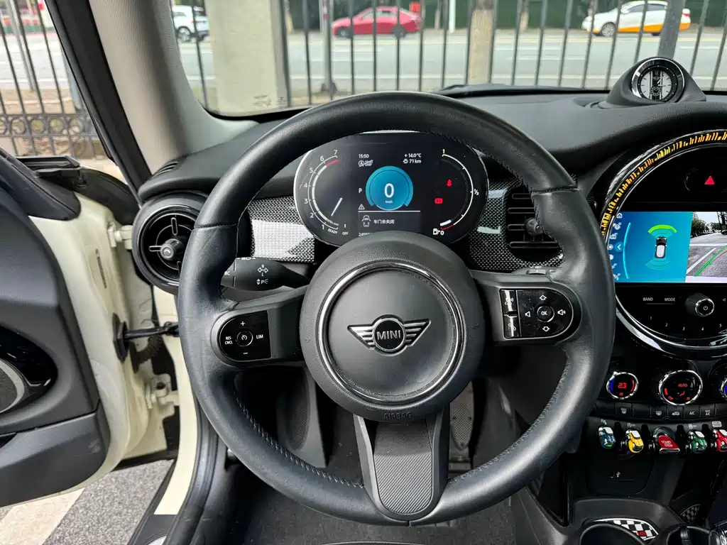 MINI MINI 2022 1.5T COOPER Artist 2022 - thumbnail 14