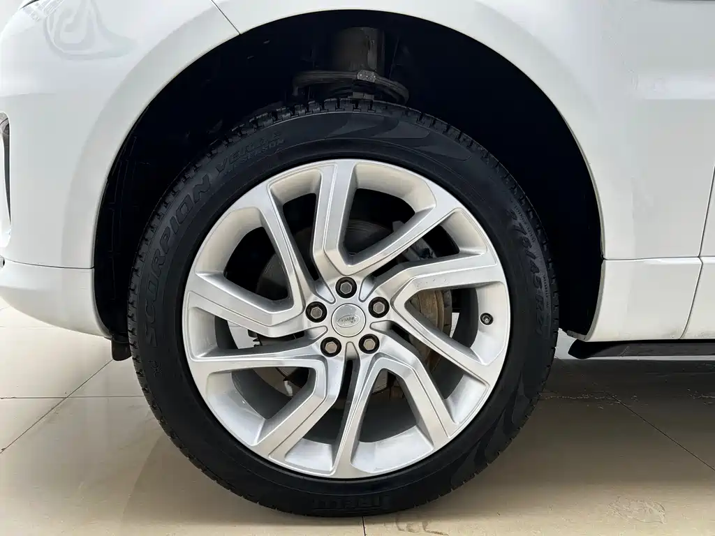 Land Rover Range Rover Sport 2020 3.0 L6 SE 2019 - thumbnail 24