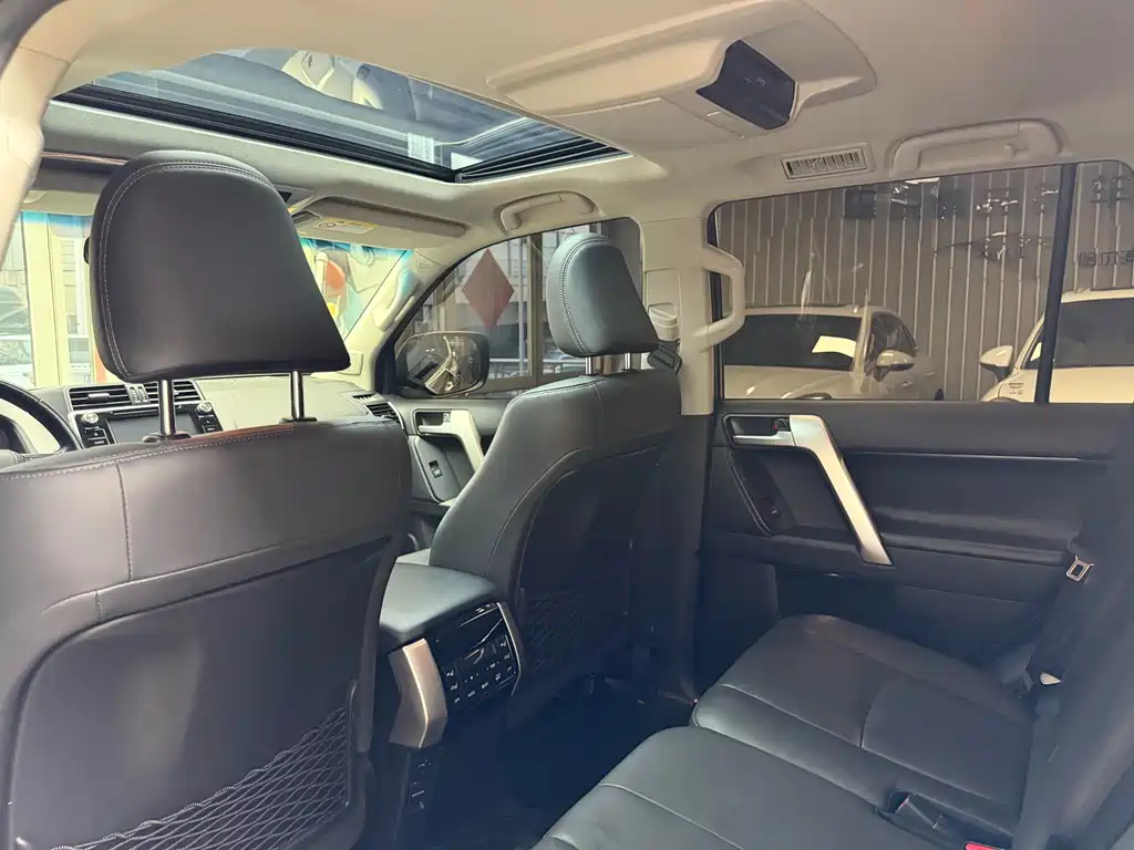 Toyota Prado 2018 3.5L Automatic TX-L NAVI Rear Spare Tire 2020 - thumbnail 19