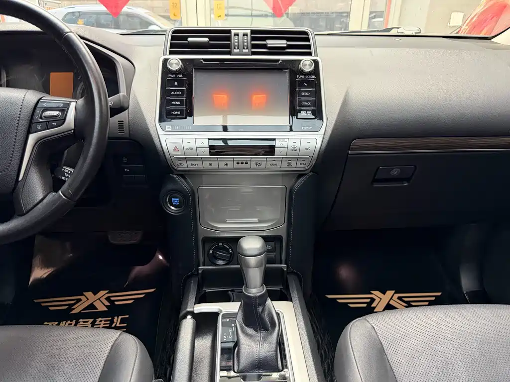 Toyota Prado 2018 3.5L Automatic TX-L NAVI Rear Spare Tire 2020 - thumbnail 26