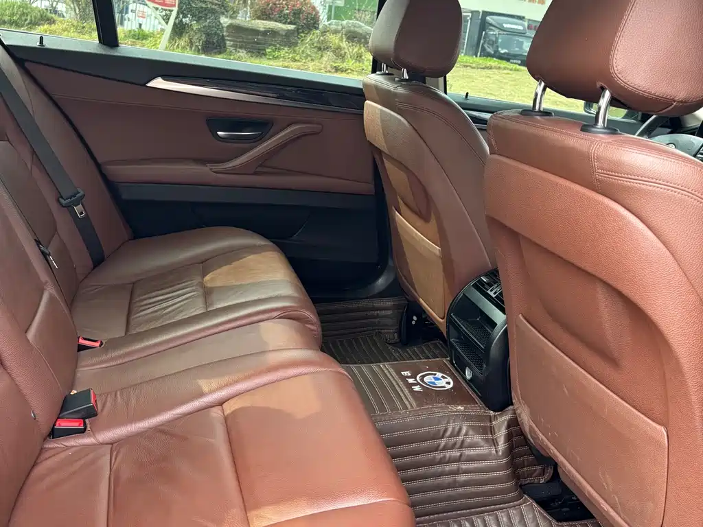 BMW BMW 5 Series 2013 520Li Elegant 2014 - thumbnail 6