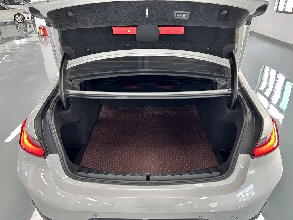 BMW BMW 3 Series 2024 325Li M Sport Package 2024 - thumbnail 18