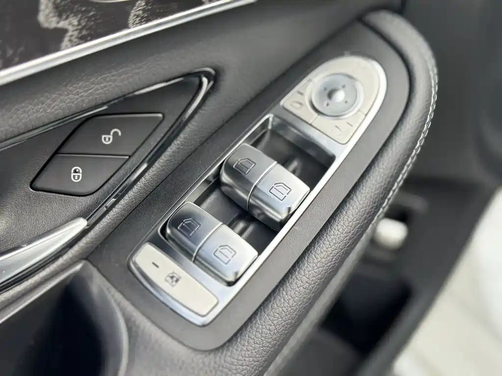 Mercedes-Benz Mercedes-Benz C-Class (Imported) 2020 C 260 Estate 2021 - thumbnail 8