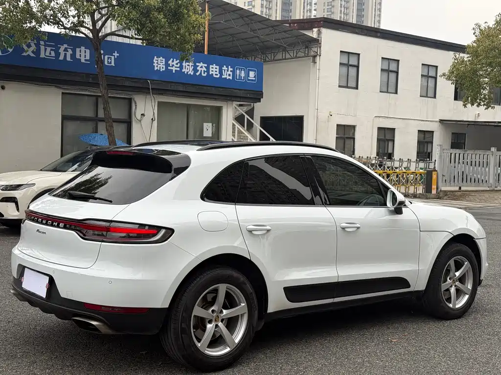 Porsche Porsche Macan 2020 Macan 2.0T 2019 - thumbnail 6