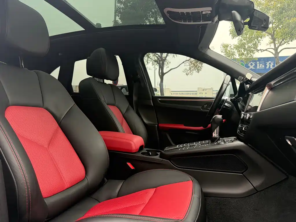 Porsche Porsche Macan 2020 Macan 2.0T 2019 - thumbnail 10