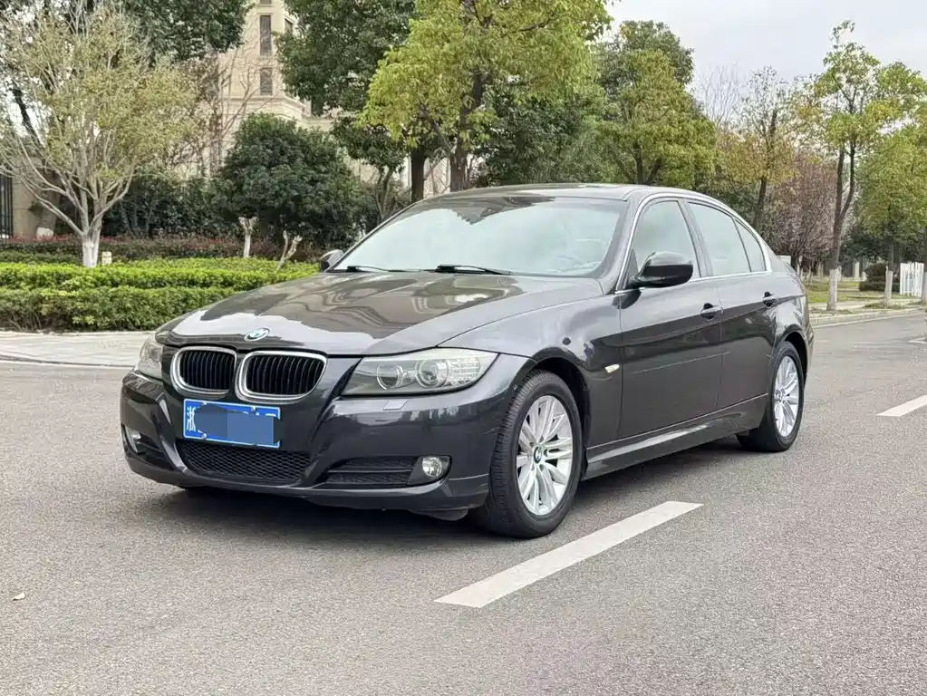 BMW BMW 3 Series 2012 320i Luxury Edition 2012