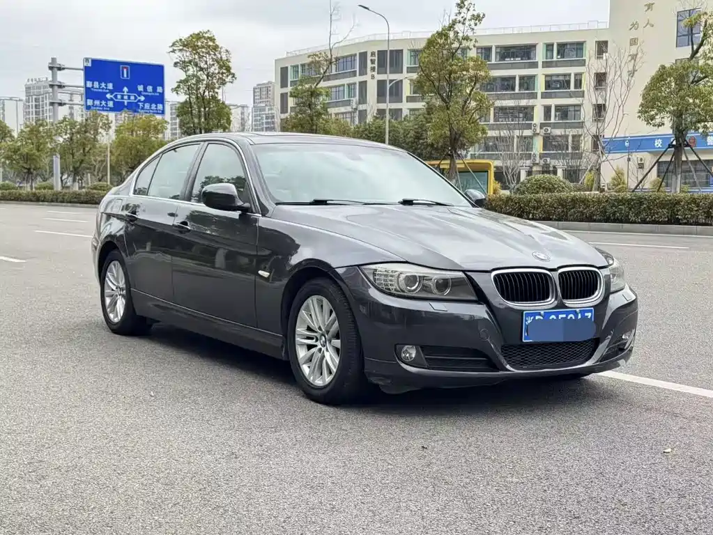 BMW BMW 3 Series 2012 320i Luxury Edition 2012 - thumbnail 3