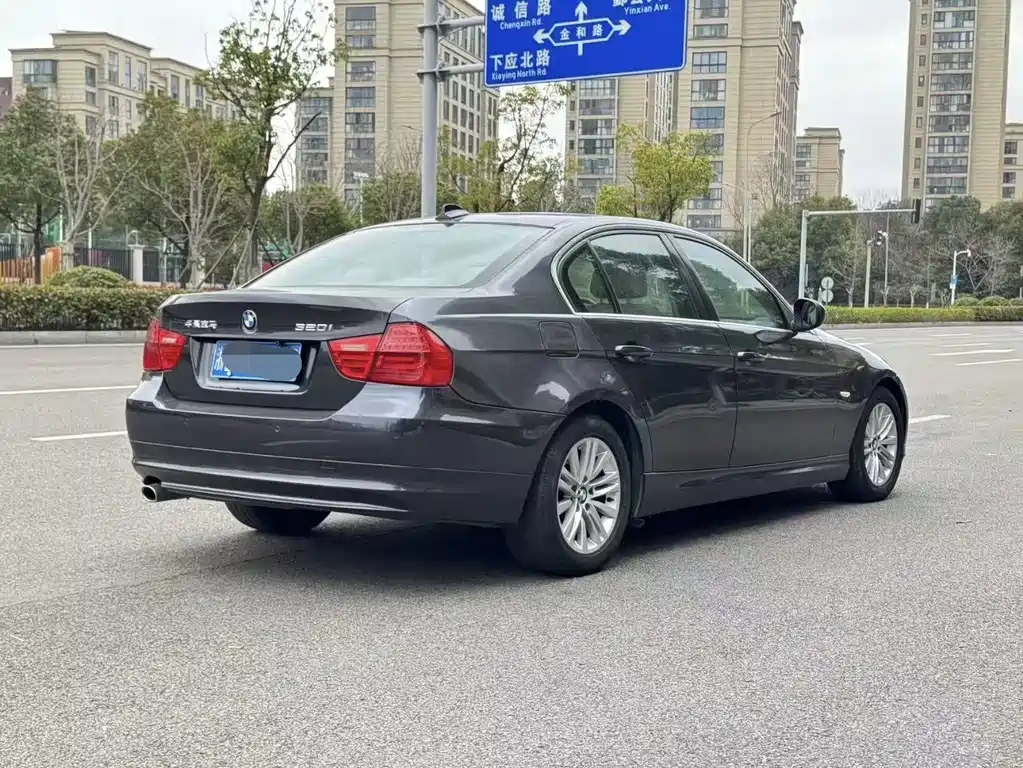 BMW BMW 3 Series 2012 320i Luxury Edition 2012 - thumbnail 4