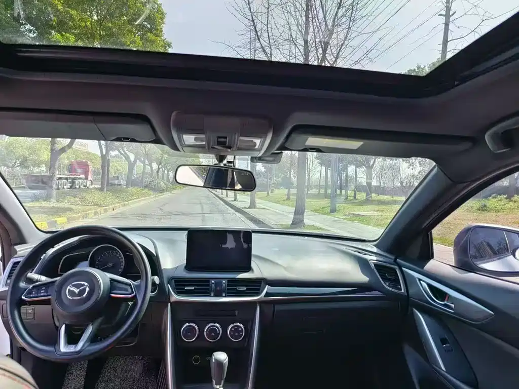Mazda Mazda CX-4 2018 2.0L Automatic 2WD Skyactiv-Vehicle Dynamic Version China V 2018 - thumbnail 6