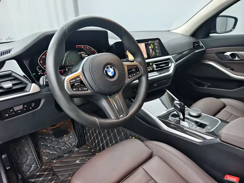 BMW BMW 3 Series 2020 Model 325Li M Sport Shadow Night Package 2020 - thumbnail 6