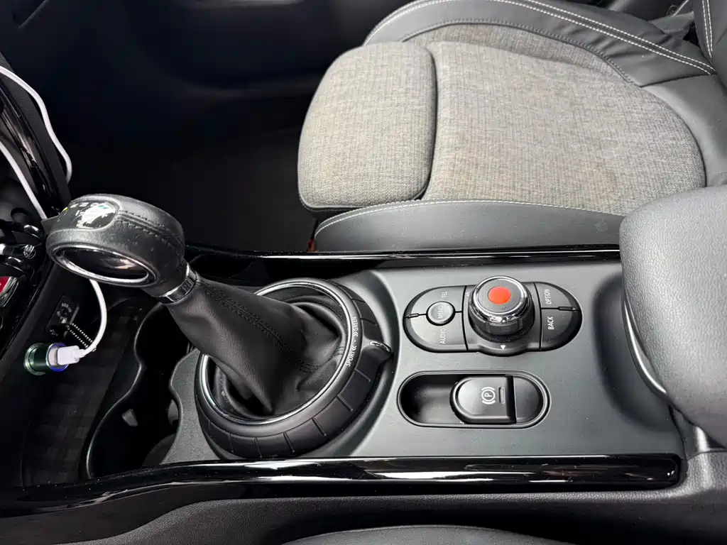 MINI MINI CLUBMAN 2016 2.0T COOPER S 2016 - thumbnail 12