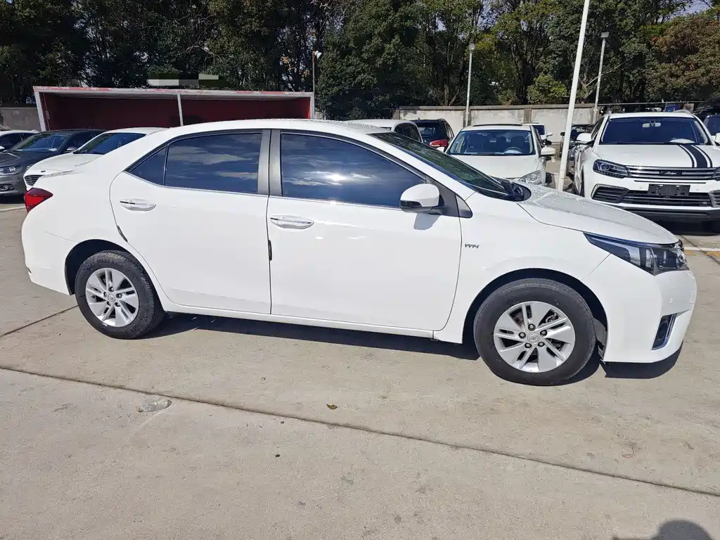 Toyota Toyota Corolla 2014 1.6L CVT GL 2015 - thumbnail 5