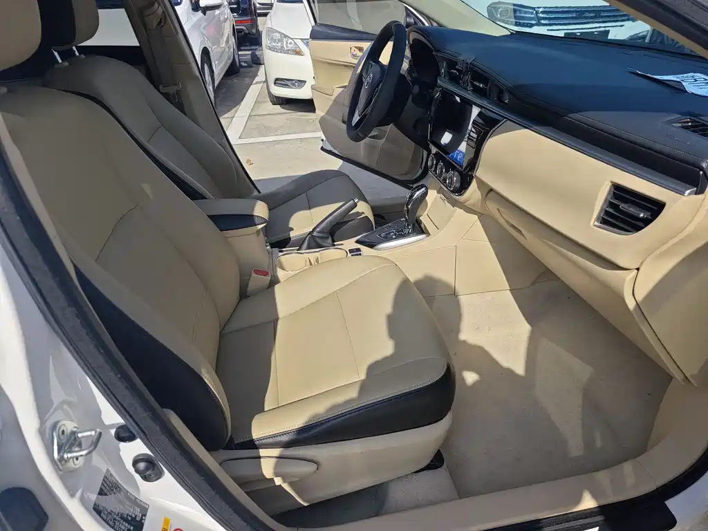 Toyota Toyota Corolla 2014 1.6L CVT GL 2015 - thumbnail 13