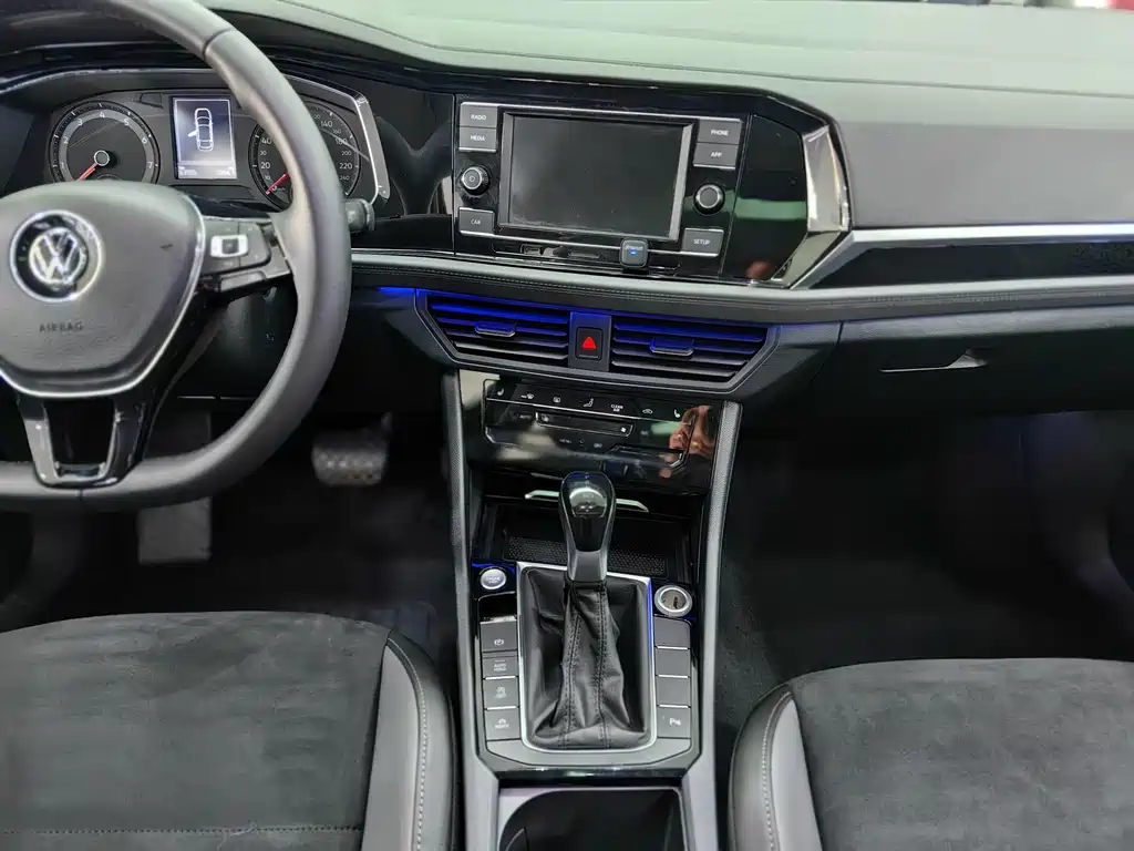 Volkswagen Volkswagen Sagitar 2019 280TSI DSG Luxury Edition China V 2019 - thumbnail 10