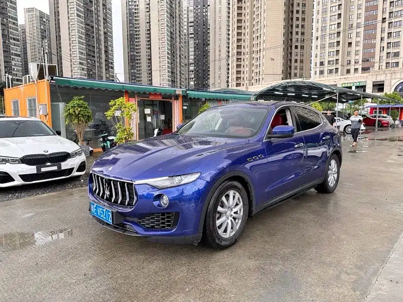 Maserati Maserati Levante 2016 3.0T Standard 2019 - thumbnail 2