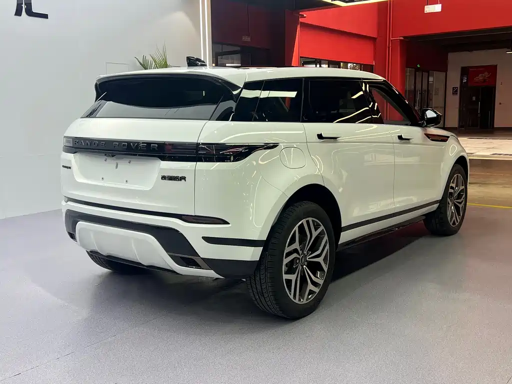 Land Rover Range Rover Evoque 2026 Range Rover Evoque L SE 2026 - thumbnail 15