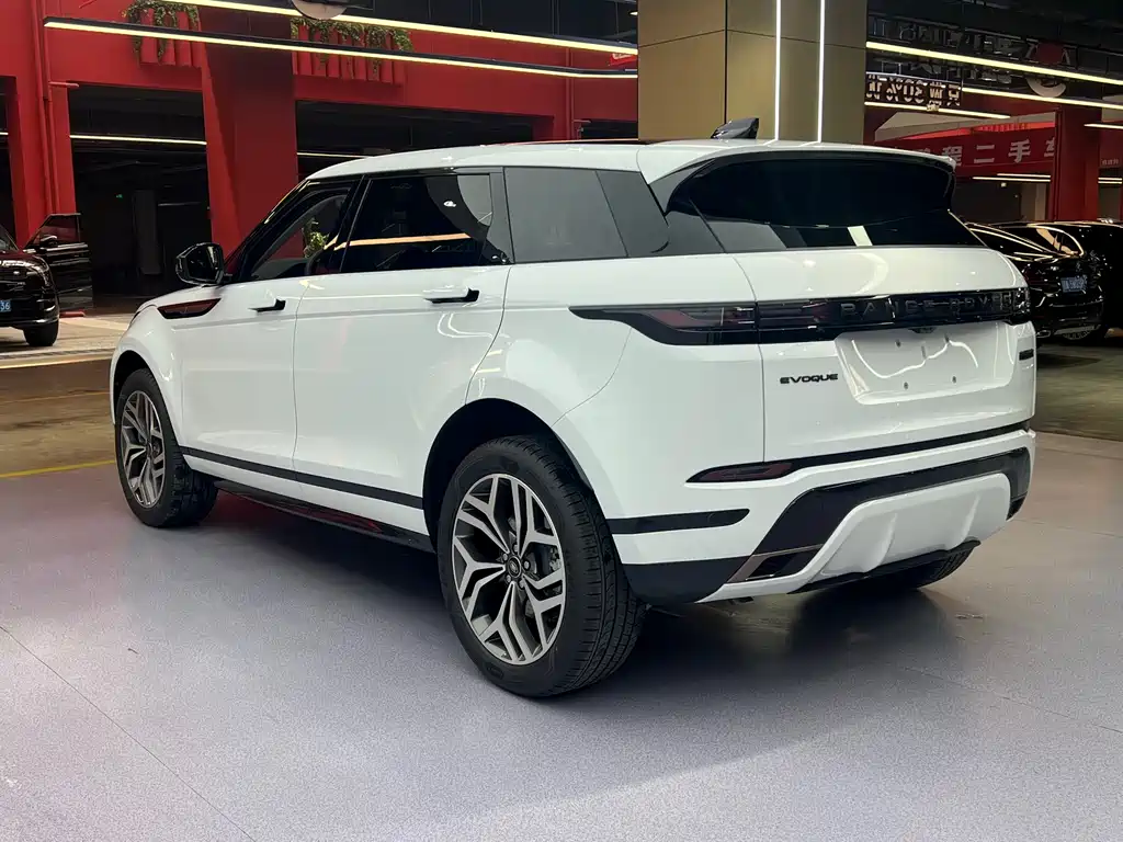 Land Rover Range Rover Evoque 2026 Range Rover Evoque L SE 2026 - thumbnail 17