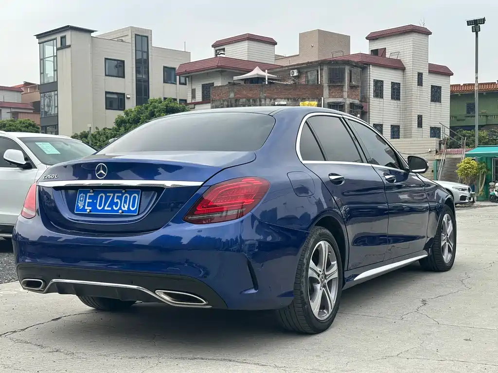 Mercedes-Benz Mercedes-Benz C-Class 2020 C 260 L Sport Edition 2020 - thumbnail 8