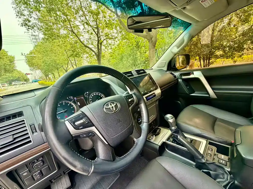 Toyota Prado 2018 3.5L Automatic TX-L 2018 - thumbnail 4