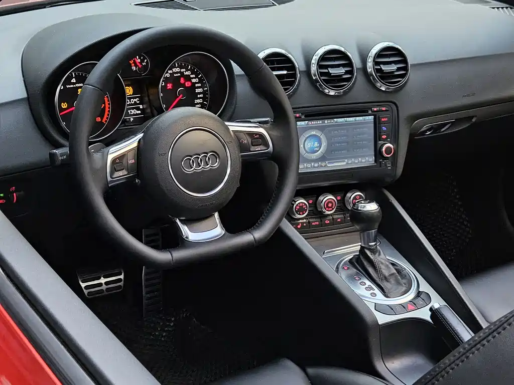 Audi Audi TT 2011 TT Roadster 2.0TFSI quattro 2011 - thumbnail 5