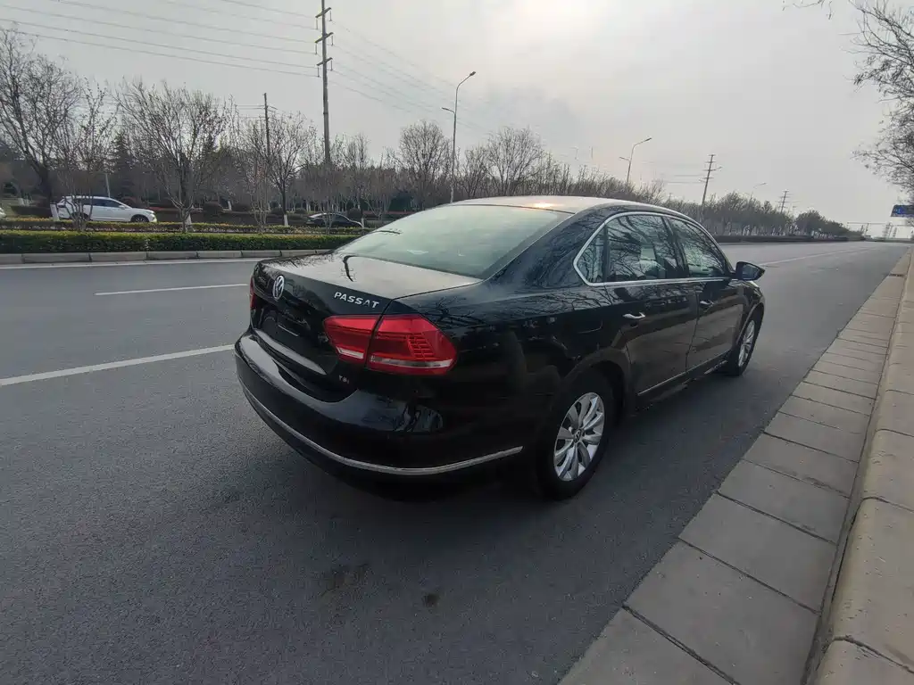 Volkswagen Volkswagen Passat 2013 1.8TSI DSG Premium Edition 2013 - thumbnail 6