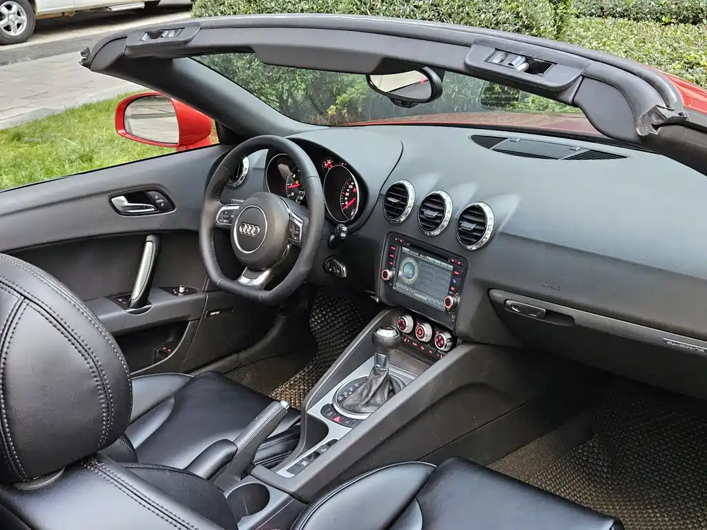 Audi Audi TT 2011 TT Roadster 2.0TFSI quattro 2011 - thumbnail 13