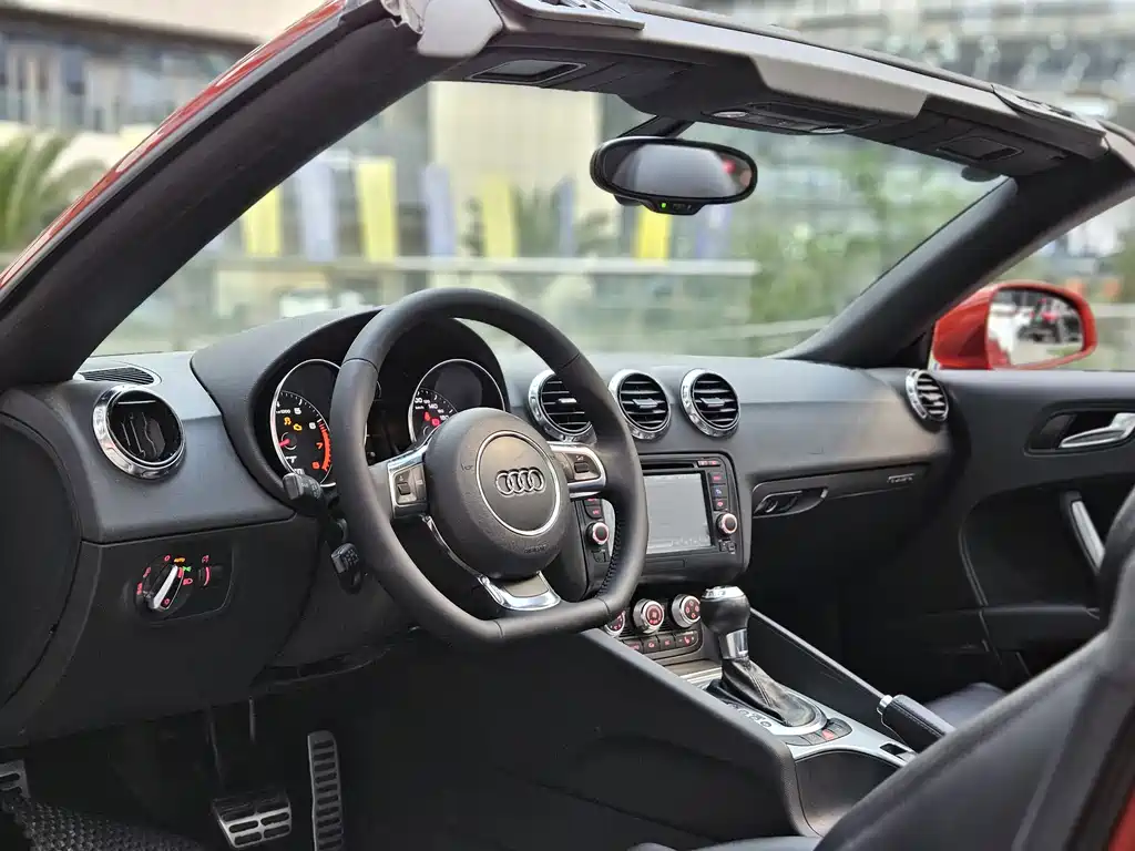 Audi Audi TT 2011 TT Roadster 2.0TFSI quattro 2011 - thumbnail 14