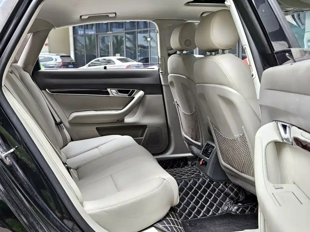 Audi Audi A6L 2011 2.0 TFSI Automatic Standard Model 2012 - thumbnail 6