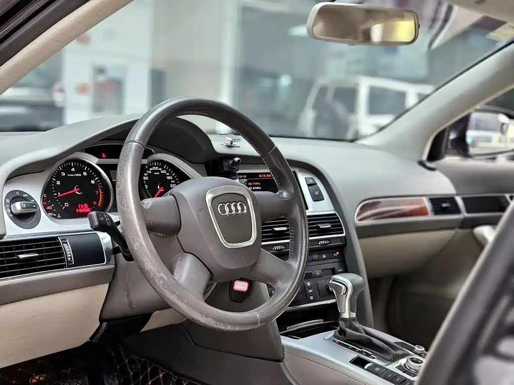 Audi Audi A6L 2011 2.0 TFSI Automatic Standard Model 2012 - thumbnail 8