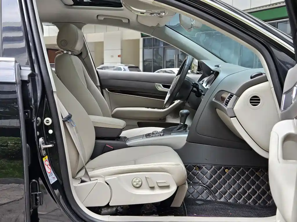 Audi Audi A6L 2011 2.0 TFSI Automatic Standard Model 2012 - thumbnail 9