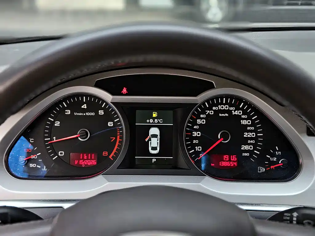 Audi Audi A6L 2011 2.0 TFSI Automatic Standard Model 2012 - thumbnail 16