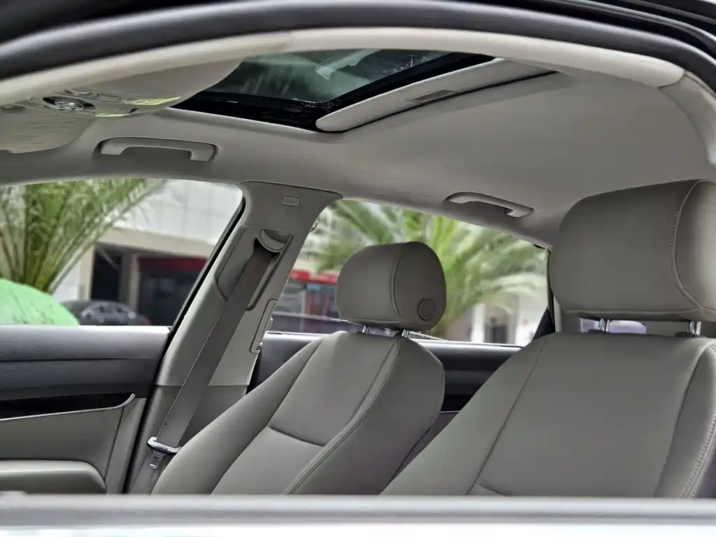 Audi Audi A6L 2011 2.0 TFSI Automatic Standard Model 2012 - thumbnail 21