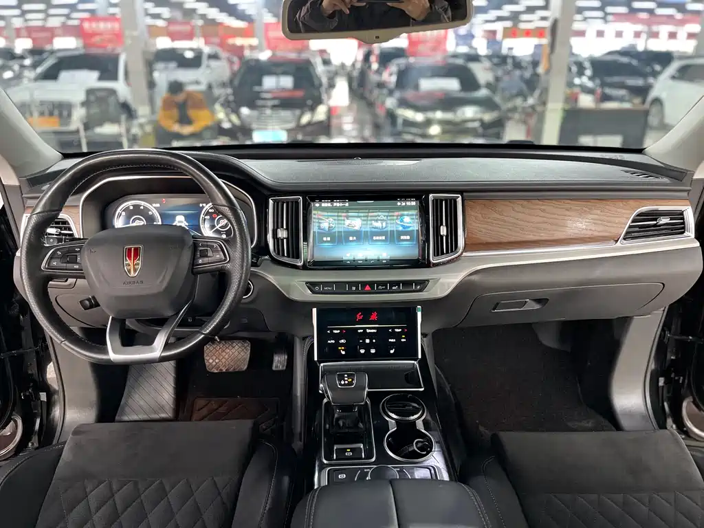 Hongqi Hongqi HS7 2022 2.0T DCT FWD Intelligent Flag Enjoyment Edition 5-seater 2023 - thumbnail 9