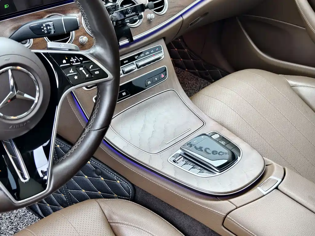 Mercedes-Benz Mercedes-Benz E-Class 2022 E 300 L Sport Fashion Edition 2021 - thumbnail 9