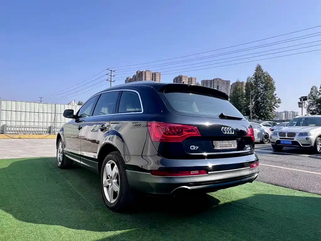 Audi Audi Q7 2012 3.0 TFSI Technology Line 200kW 2011 - thumbnail 6