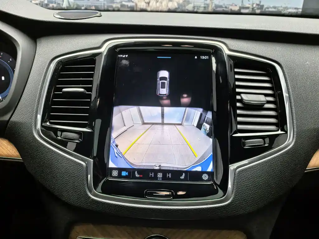 Volvo Volvo XC90 2024 B6 Momentum Luxury 7-seater 2025 - thumbnail 6